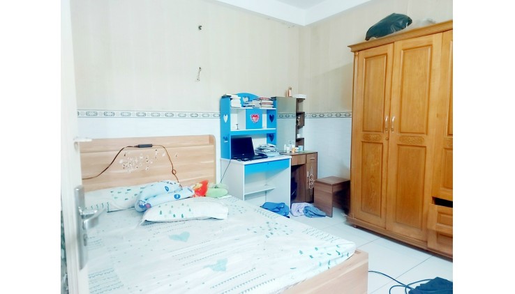 Ngộp Lũy Bán Bích - 4x14m2 - HXH  Sát Q11 - 2 tầng ko lỗi
